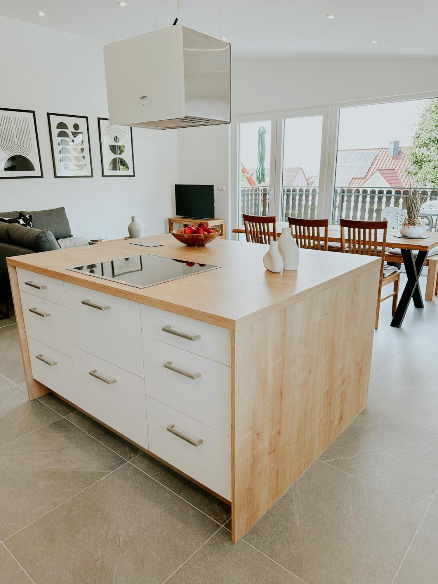 Apartment 100 Qm Im Weindorf - Balkon/Garage Aspisheim Zewnętrze zdjęcie