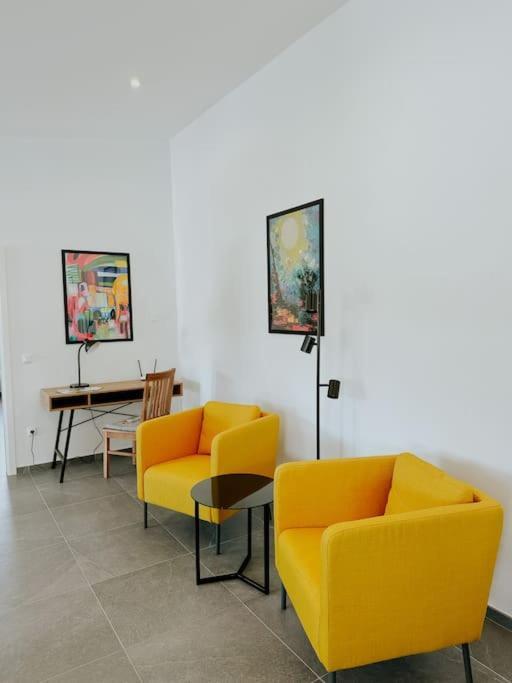 Apartment 100 Qm Im Weindorf - Balkon/Garage Aspisheim Zewnętrze zdjęcie